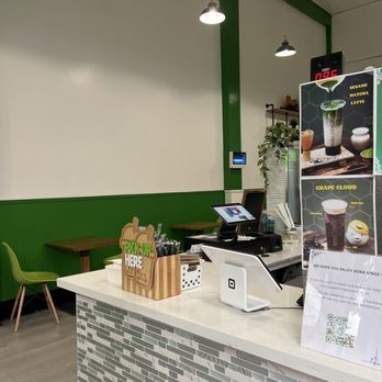 Boba Binge - bar area - Coffee & Tea Near Me - Oakland, California