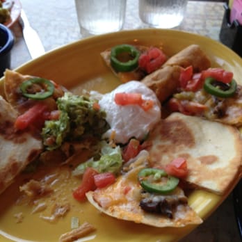 Los Cabos - Sampler didnt last long! - Mexican Near Me - Jenks, Oklahoma Los Cabos - Sampler didnt last long! - Mexican Near Me - Jenks, Oklahoma