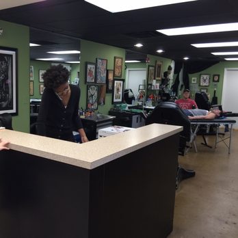 Bethesda - The front desk - Tattoo Near Me - Bethesda, Maryland