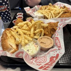 Raising Cane's Chicken Fingers - Box combo