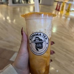 Classic Thai Tea with cold foam
