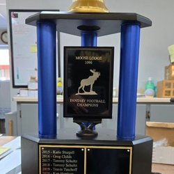Harry's Custom Trophies