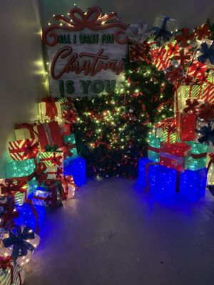 Frosty's Christmas Bar Houston by null
