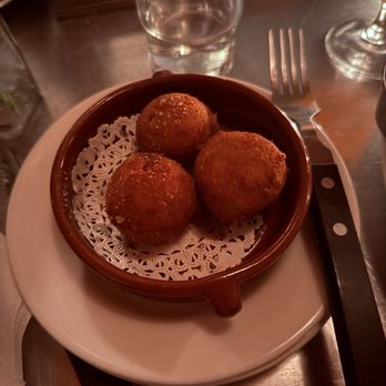 BAR OLIVER - Updated September 2025 - 22 Photos & 13 Reviews - 1 Oliver