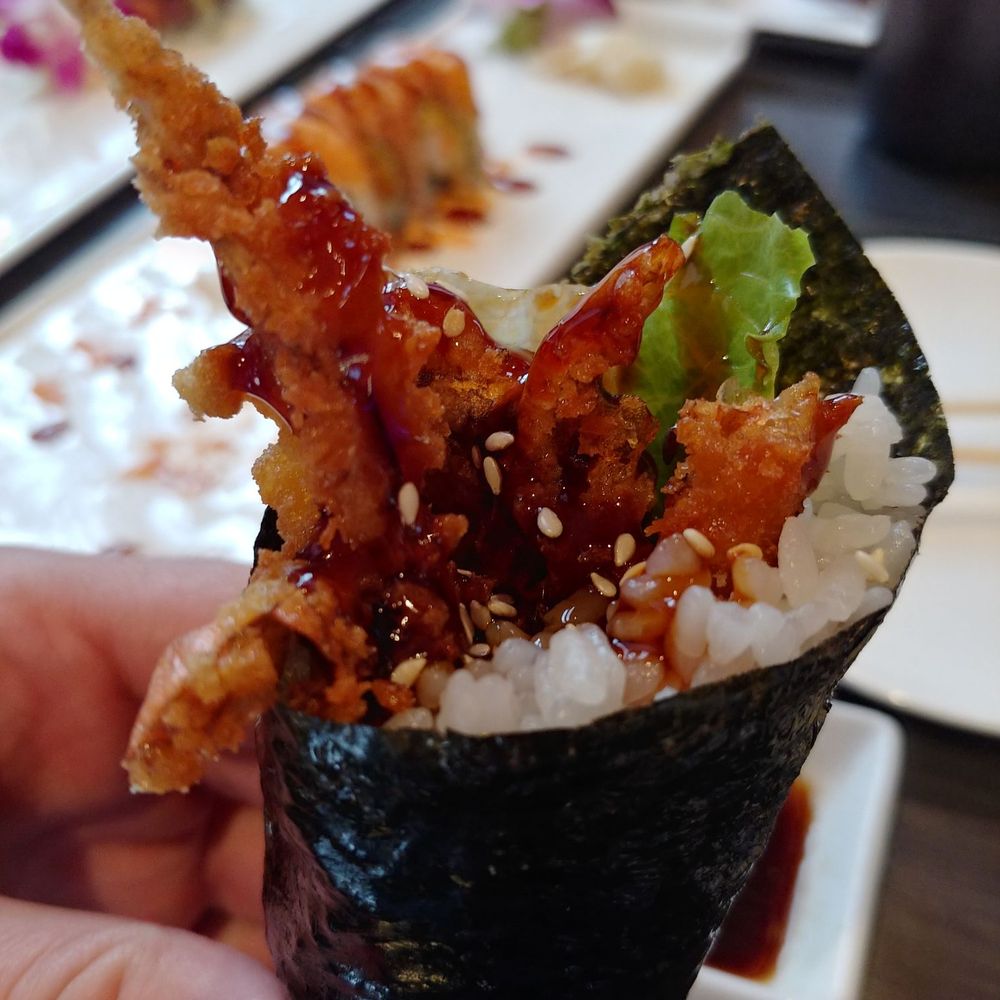 Ginza Sushi - Spider handroll - Japanese Near Me - Cypress, Texas