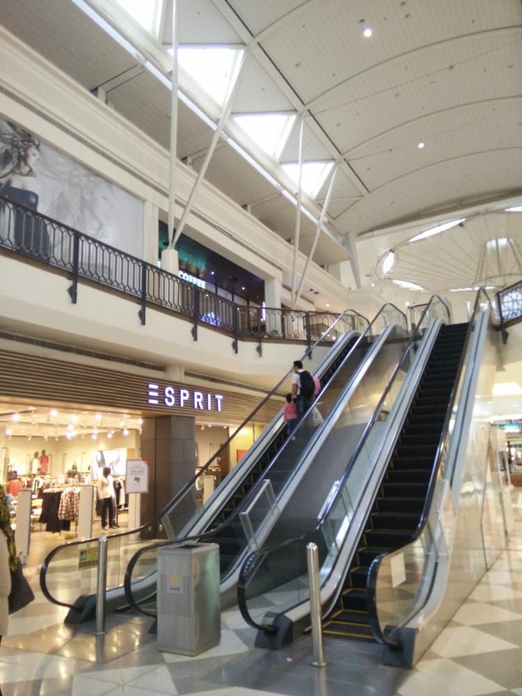 Alamanda Shopping Centre