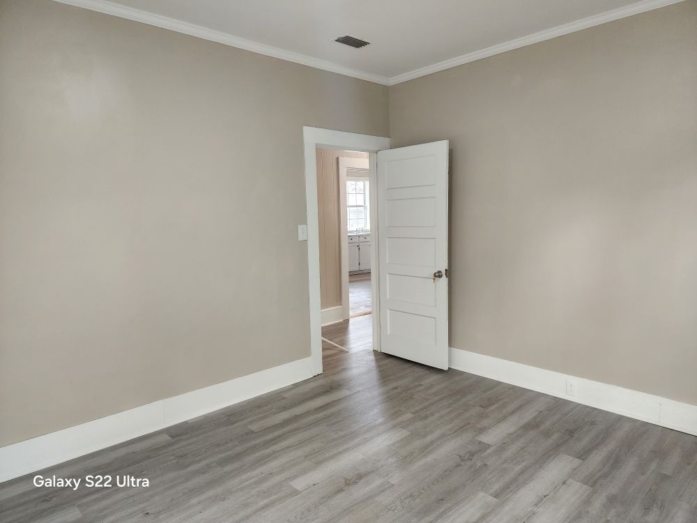 Slide of Lux Pro General Contractor