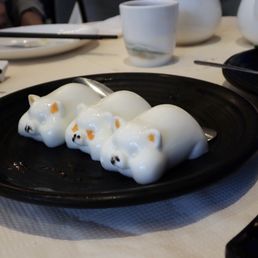 Sweet dessert piggies