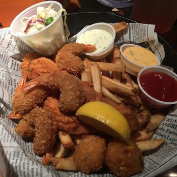 Bubba Gump Shrimp - Forrest's Seafood Feast. This is the best thing I've eaten so far. - Seafood Near Me - Orlando, Florida