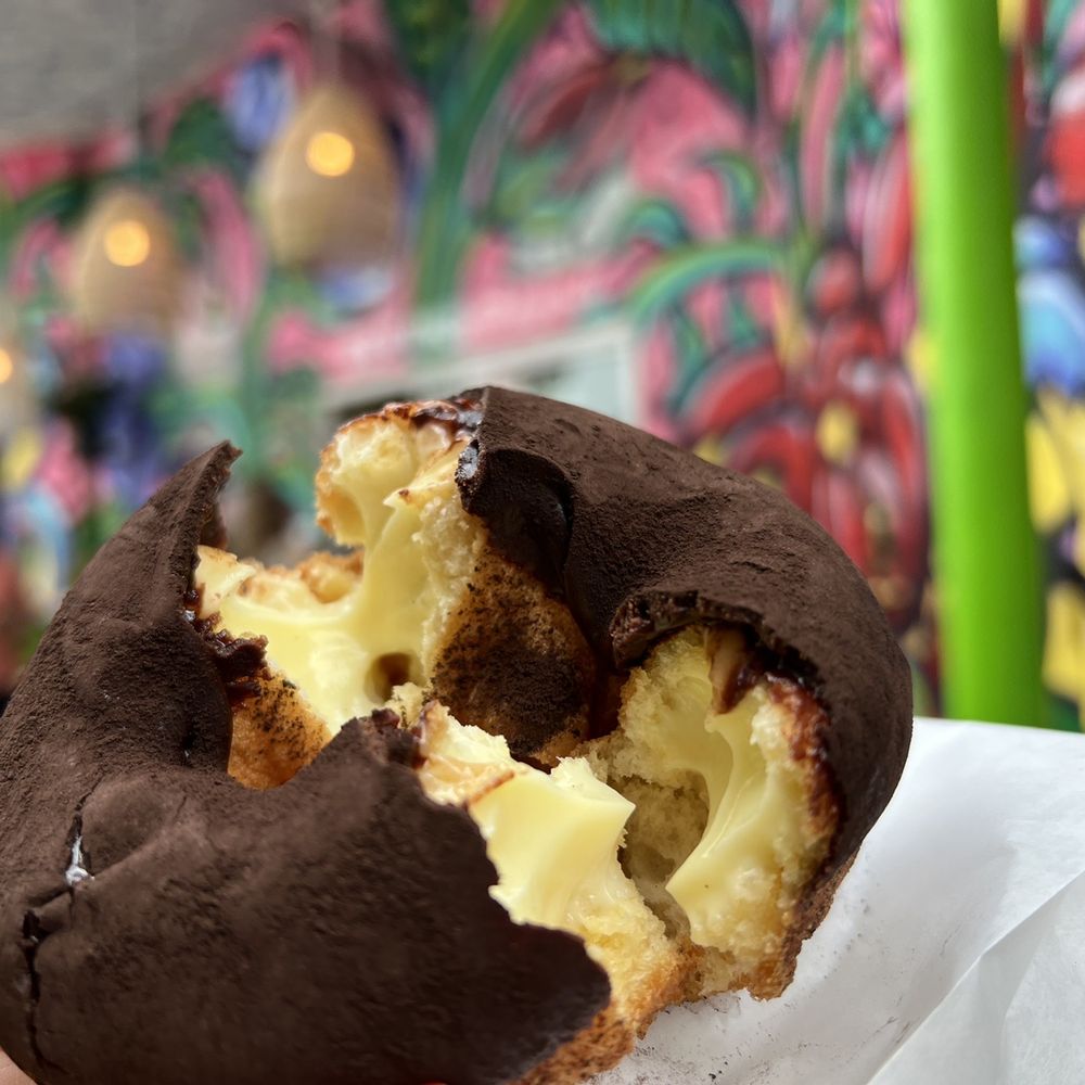 Beacon Doughnuts - Donuts Near Me - Chicago, Illinois