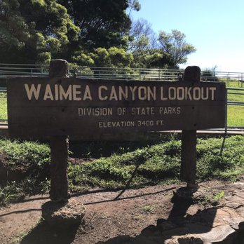 Waimea Canyon Lookout - Hiking Near Me