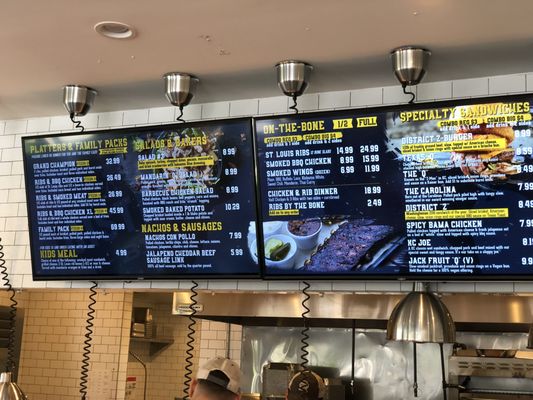 District BBQ Bristow by null