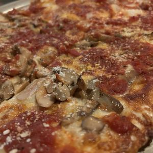 PUDGIES PIZZA - Updated March 2025 - 17 Photos & 51 Reviews - 350 S