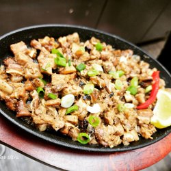 Mahal's Kitchen - Pork sisig
