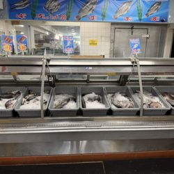 Los Altos Seafood Market - Fresh Fish Counter Selection (Fry on request) (Small, Medium, Large or XXL)