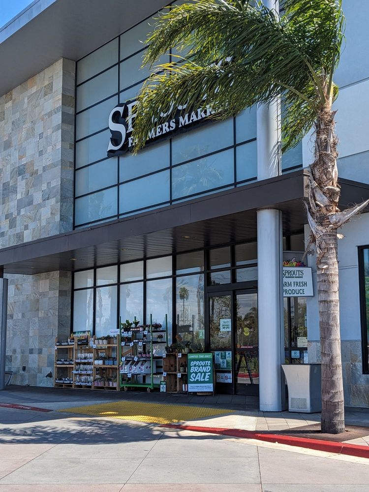 SPROUTS FARMERS MARKET Updated July 2024 390 Photos & 316 Reviews 1515 Hawthorne Blvd