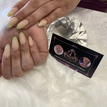 Lavish Nails & Spa - Ombre dip nails. - Nail Salons Near Me - Vallejo, California Lavish Nails & Spa - Ombre dip nails. - Nail Salons Near Me - Vallejo, California