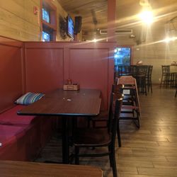 Nolan's Brick Oven Bistro - Comfy seating
