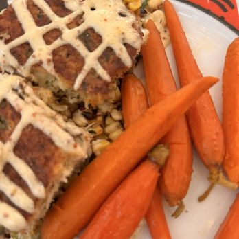 Dada - Lump crabcakes with corn salsa, and maple carrots - New American Near Me - Delray Beach, Florida