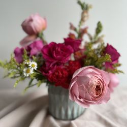 Luminous Blooms - Daily deliveries