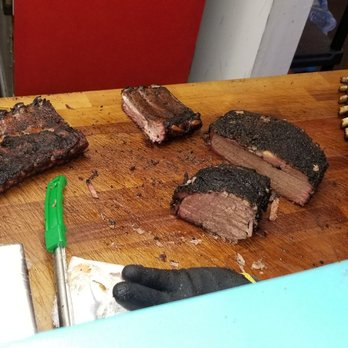 Dave's BBQ - A n Yummy view at the counter!!!! - Barbeque Near Me - Virginia Beach, Virginia