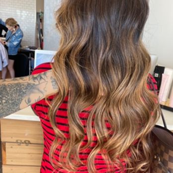 Flowe Studio - Hair Extensions Near Me - Houston, Texas