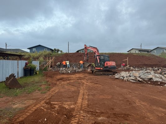 Excavation Services - Our top-notch excavation services are carefully tailored to meet the needs of all property owners seeking to undertake major excavation projects. Our services are executed with utmost professionalism, precision, and adherence to strict safety protocols. We arm ourselves with the latest tools and equipment to guarantee optimal results, and our team of experienced excavating contractors goes above and beyond to ensure the highest degree of satisfaction for all our clients. We offer a wide range of excavation services, so you can rest assured that we have the expertise and resources to handle any project, big or small. Elite 1 Excavation Services takes pride in our ability to provide cost-effective solutions that do not compromise on quality. We strive to build long-term relationships with our clients based on mutual trust and respect by delivering on our promises and ensuring that all their excavation needs are met within the specified timeframe and budget. Our team also specializes in demolition services to help prepare your site for new construction. Contact us today! Excavation Services - Our top-notch excavation services are carefully tailored to meet the needs of all property owners seeking to undertake major excavation projects. Our services are executed with utmost professionalism, precision, and adherence to strict safety protocols. We arm ourselves with the latest tools and equipment to guarantee optimal results, and our team of experienced excavating contractors goes above and beyond to ensure the highest degree of satisfaction for all our clients. We offer a wide range of excavation services, so you can rest assured that we have the expertise and resources to handle any project, big or small. Elite 1 Excavation Services takes pride in our ability to provide cost-effective solutions that do not compromise on quality. We strive to build long-term relationships with our clients based on mutual trust and respect by delivering on our promises and ensuring that all their excavation needs are met within the specified timeframe and budget. Our team also specializes in demolition services to help prepare your site for new construction. Contact us today!