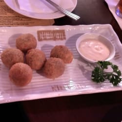 精伶酒吧 - Breaded haggis balls