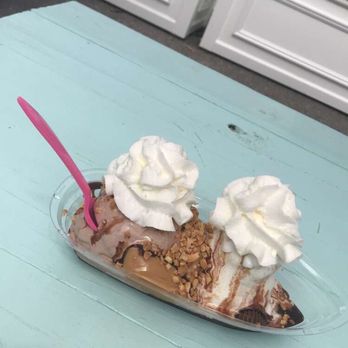 Dairy Joy - Peanut butter sundae - Ice Cream & Frozen Yogurt Near Me - Tampa, Florida Dairy Joy - Peanut butter sundae - Ice Cream & Frozen Yogurt Near Me - Tampa, Florida