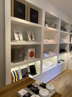 Finesse, The Store by null