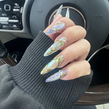 Paris Nail Lounge - Nail Salons Near Me - Elk Grove, California