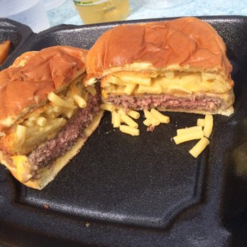 River City Cafe - Fried Mac n cheese burger cooked medium rare - American Near Me - Surfside Beach, South Carolina River City Cafe - Fried Mac n cheese burger cooked medium rare - American Near Me - Surfside Beach, South Carolina