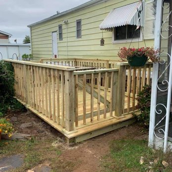 Serenity Home Restorations - Side deck with front and back gates. Love it! - Roofing Near Me - Eddington, Pennsylvania