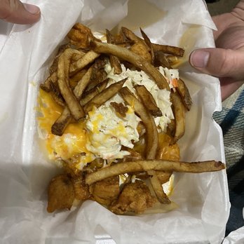 Rayz Cafe - American Near Me - Genoa, Ohio