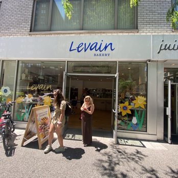 Levain Bakery - Upper East Side, NYC - Exntrance if the store - Bakeries Near Me - New York, New York
