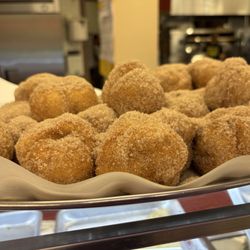 We're Back Pizza - Cinnamon fried dough balls