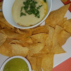 Piscolabis Mexicanos - Chips with queso