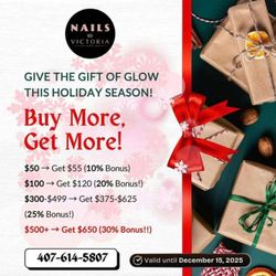 Victoria Nails & Spa - #Xmas gift #wintergarden #xmasnails #holidaynails