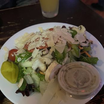 Pequod's Pizza - Pizza Near Me - Chicago, Illinois