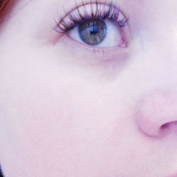 Glam and Lashes - A pop of purple lashes for the spring time