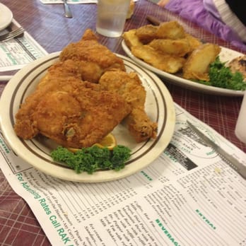Bullock's Restaurant - Fried chicken is actually decent - Seafood Near Me - Westminster, Maryland