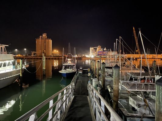Grills Seafood Deck & Tiki Bar by null