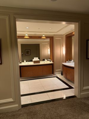 The Umstead Hotel - Image 2