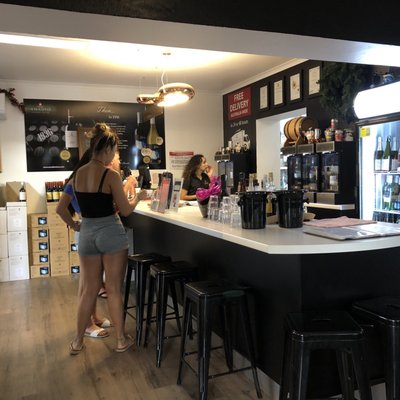 Amadio’s Vino e Cucina – Kangaroo Island by null