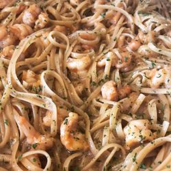 A Little Taste Of Chyna - Garlic shrimp noodles