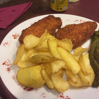 Los Bellota - Iberian steaks with those amazing little potato treats! - Spanish Near Me - Barcelona, B Los Bellota - Iberian steaks with those amazing little potato treats! - Spanish Near Me - Barcelona, B