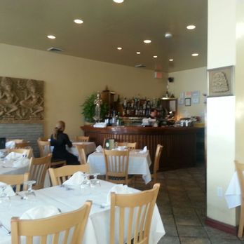 Sarin Thai - Interior Shot - Thai Near Me - Greenvale, New York