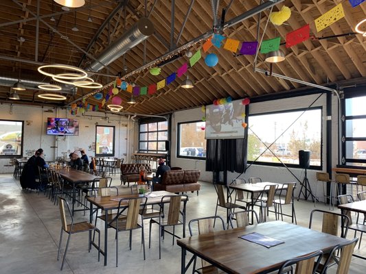 Raíces Brewing Company by null