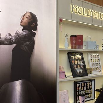 Molly Tea - Inside - Bubble Tea Near Me - Bellevue, Washington