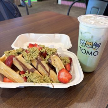 TOMO Tea House - Dubai mochi waffle and Ceremonial Matcha Latte with house made sweet cream - Bubble Tea Near Me - Davis, California TOMO Tea House - Dubai mochi waffle and Ceremonial Matcha Latte with house made sweet cream - Bubble Tea Near Me - Davis, California